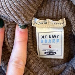 Old navy brown turtle neck